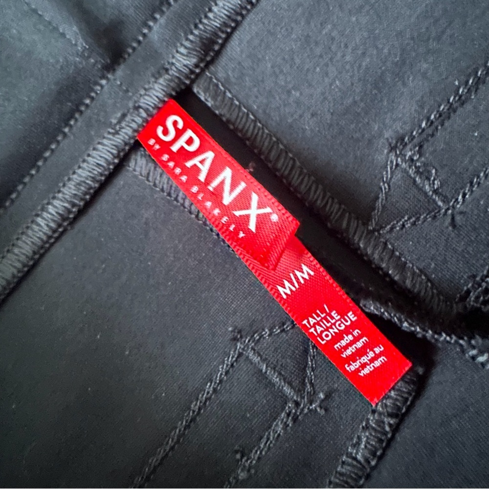 NWOT SPANX The Perfect Black Pant Back Seam Skinny Pants in Black sz M Tall - Picture 10 of 12